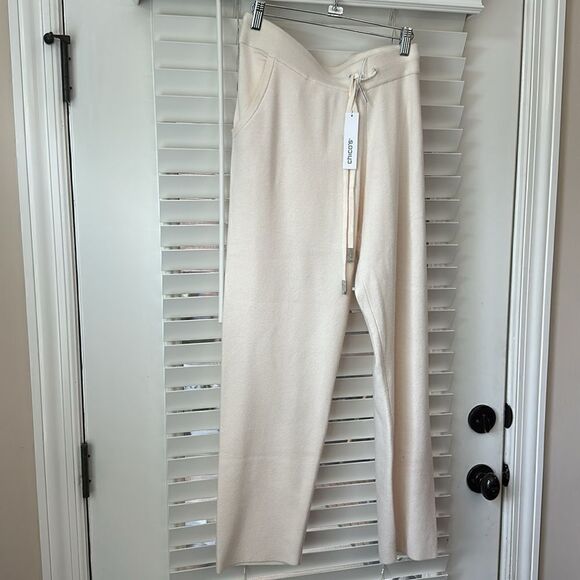 Chico’s Zenergy Cashmere pants - Picture 2 of 8
